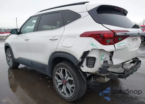 2021 Kia Seltos S Turbo z USA, uszkodzony, nr VIN KNDEUCA20M7103220